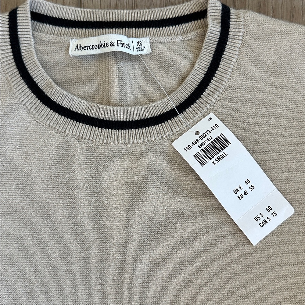 NWT Abercrombie & Fitch Bodysuit - Picture 2 of 3